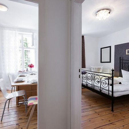 Elegantes 2-Zimmer-Apartment im Kiez von Prenzlauer Berg Berlin Exterior foto
